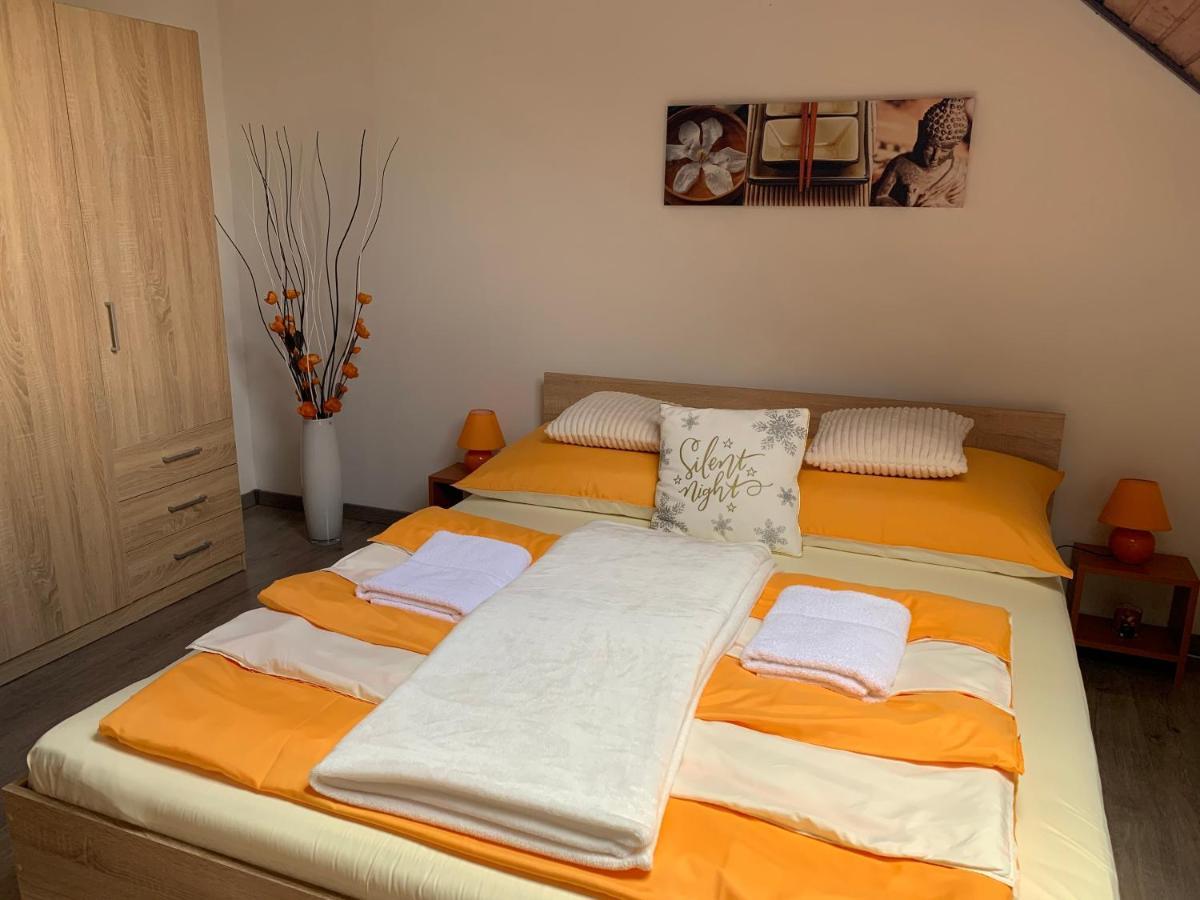 Nagcsaládos Rózsa Apartman Balatonlelle Kültér fotó