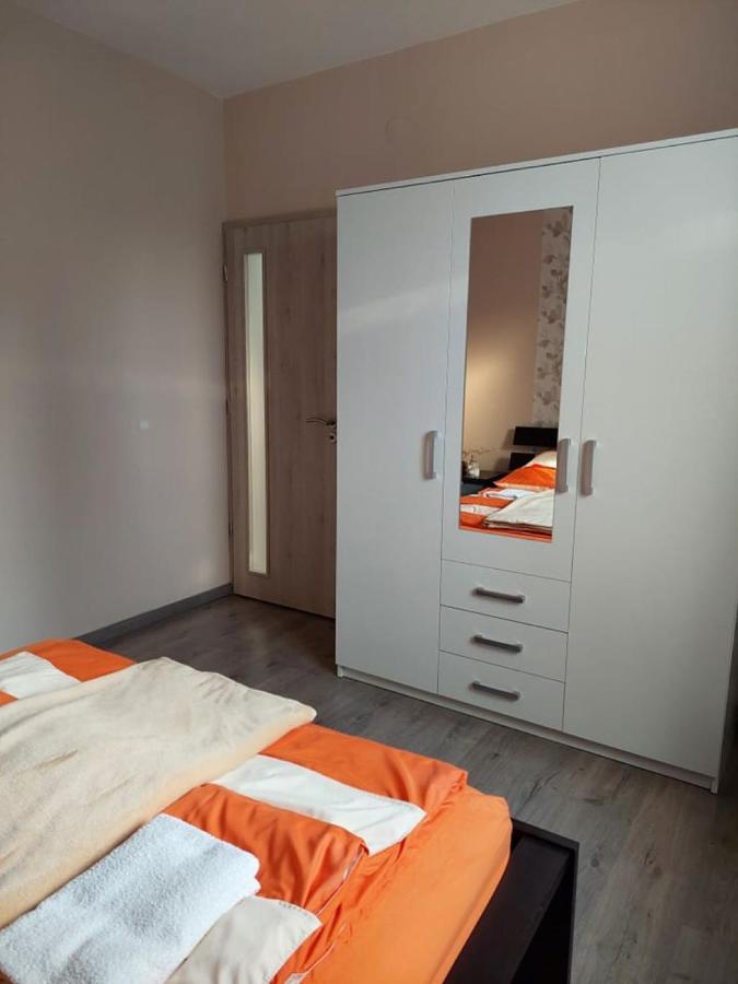 Nagcsaládos Rózsa Apartman Balatonlelle Kültér fotó