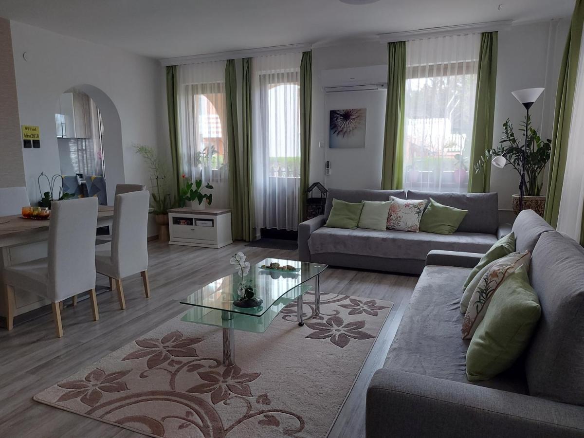 Nagcsaládos Rózsa Apartman Balatonlelle Kültér fotó