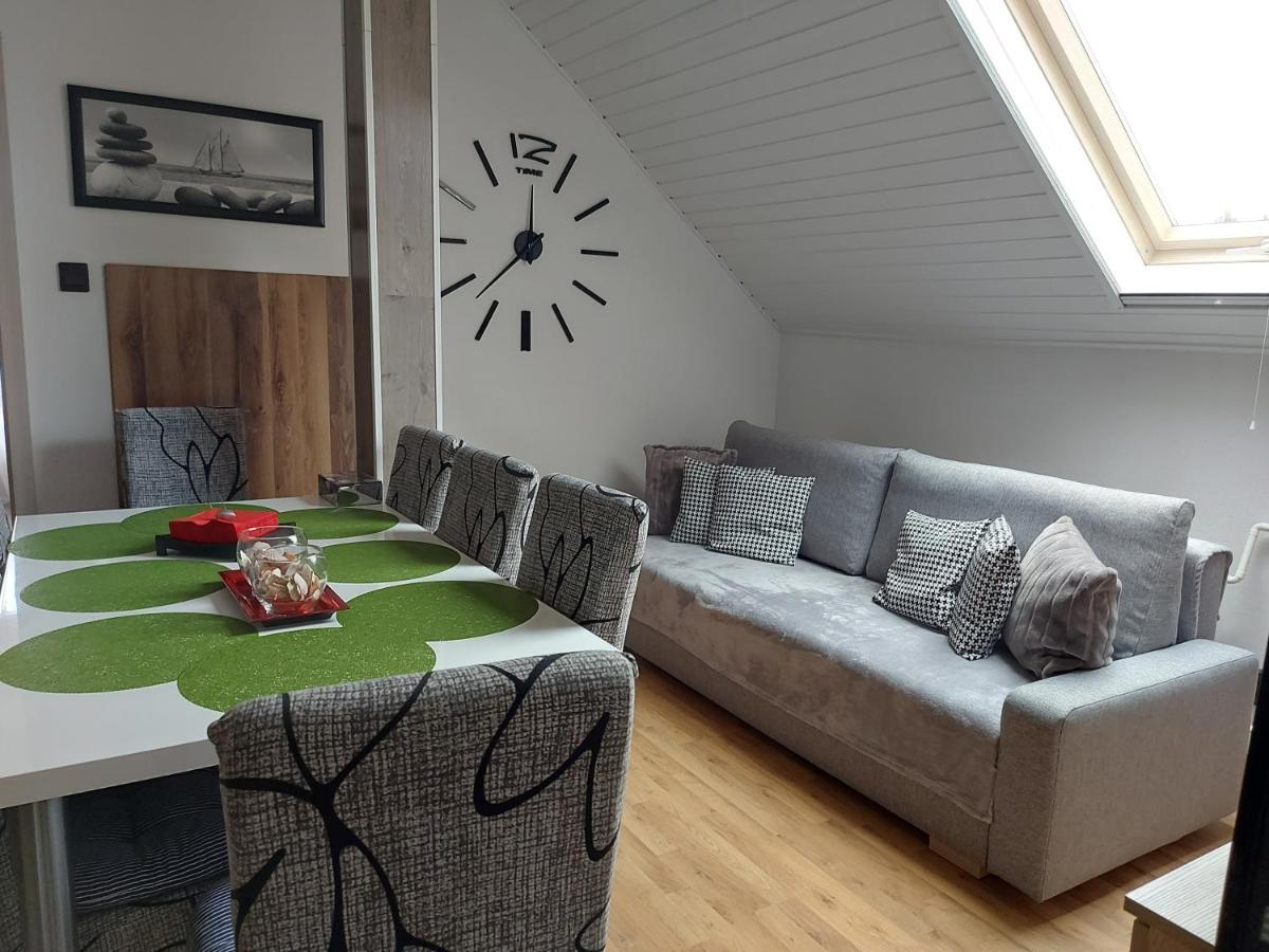 Nagcsaládos Rózsa Apartman Balatonlelle Kültér fotó