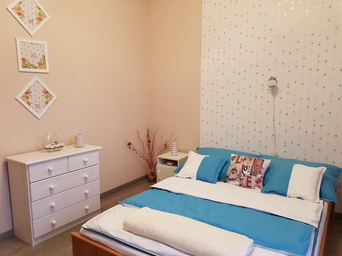 Nagcsaládos Rózsa Apartman Balatonlelle Kültér fotó